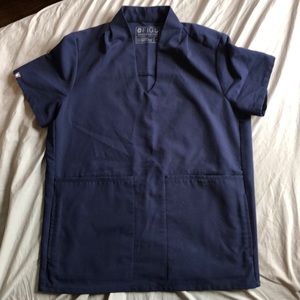 Navy Figs scrub top M